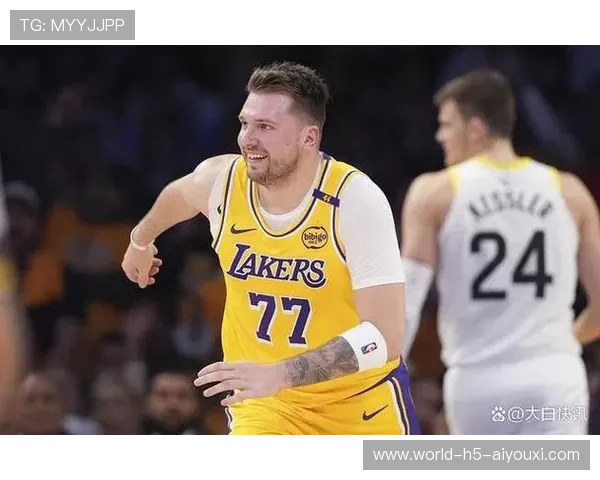 东契奇29+11+10，里夫斯26+11，湖人险胜热火130-120，东契奇总得分能超过詹姆斯吗